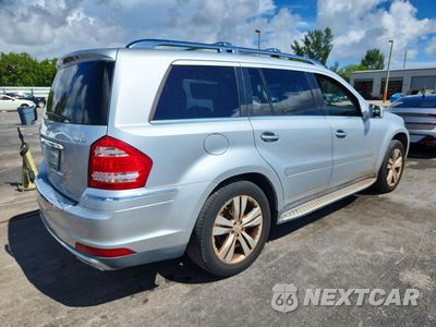 Trzecie zdjęcie samochodu z tyłu: 2012 MERCEDES-BENZ GL 450 4MATIC VIN:4JGBF7BEXCA771097 - miniatura