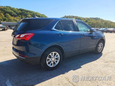 Trzecie zdjęcie samochodu z tyłu: 2021 CHEVROLET EQUINOX LT VIN:2GNAXUEV9M6143979 - miniatura