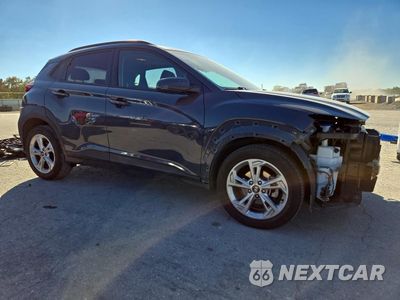 Czwarte zdjęcie samochodu z boku: 2023 HYUNDAI KONA SEL VIN:KM8K32AB8PU000242 - miniatura