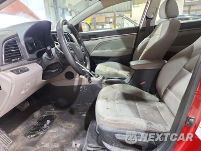 Zdjęcie 7 z 12 samochodu: 2018 HYUNDAI ELANTRA SEL VIN:5NPD84LF0JH230773 - miniatura