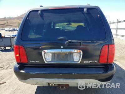 Zdjęcie 6 z 13 samochodu: 2002 LINCOLN NAVIGATOR VIN:5LMEU27R72LJ05767 - miniatura