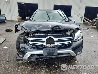 Piąte zdjęcie samochodu w środku: 2019 MERCEDES-BENZ GLC 300 4MATIC VIN:WDC0G4KB4KV165938 - miniatura