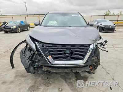 Piąte zdjęcie samochodu w środku: 2023 NISSAN ROGUE SV VIN:JN8BT3BA2PW004876 - miniatura