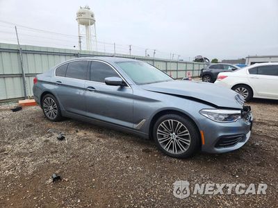 Czwarte zdjęcie samochodu z boku: 2019 BMW 530 XI VIN:WBAJA7C5XKWW11992 - miniatura