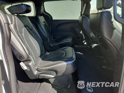 Zdjęcie 11 z 13 samochodu: 2025 CHRYSLER PACIFICA LIMITED VIN:2C4RC1GG5SR544414 - miniatura
