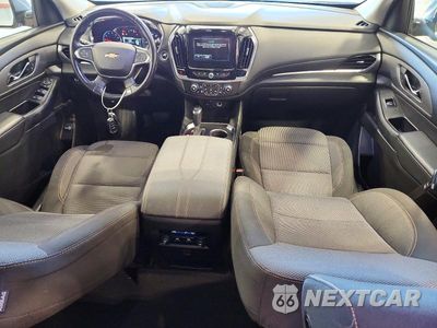 Zdjęcie 8 z 13 samochodu: 2019 CHEVROLET TRAVERSE LT VIN:1GNERGKW1KJ208771 - miniatura