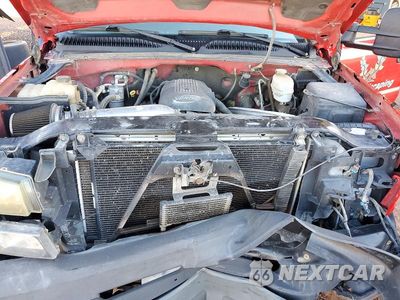 Zdjęcie 11 z 12 samochodu: 2005 CHEVROLET SILVERADO K2500 HEAVY DUTY VIN:1GCHK29U05E279118 - miniatura