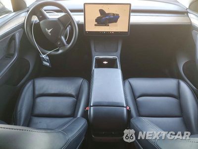 Zdjęcie 8 z 12 samochodu: 2023 TESLA MODEL Y VIN:7SAYGDEE8PF594586 - miniatura