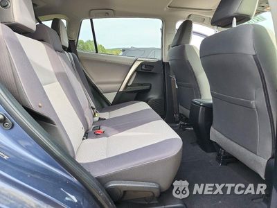 Zdjęcie 11 z 13 samochodu: 2013 TOYOTA RAV4 XLE VIN:JTMRFREV2D5014943 - miniatura