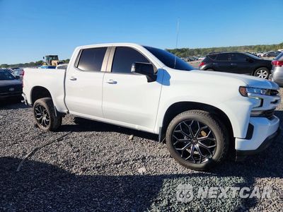 Czwarte zdjęcie samochodu z boku: 2021 CHEVROLET 1500 SILVERADO K1500 RST VIN:1GCUYEEDXMZ315876 - miniatura