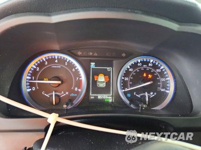 Zdjęcie 9 z 12 samochodu: 2019 TOYOTA HIGHLANDER XLE VIN:5TDKZRFH1KS334974 - miniatura