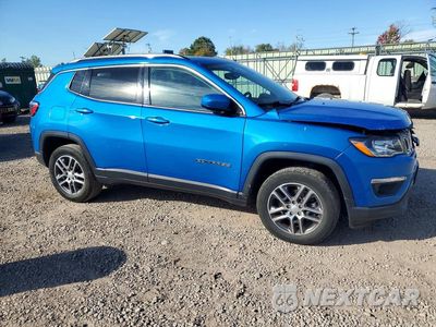 Czwarte zdjęcie samochodu z boku: 2020 JEEP COMPASS LATITUDE VIN:3C4NJDBB6LT251685 - miniatura