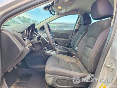 Zdjęcie 7 z 13 samochodu: 2015 CHEVROLET CRUZE LT VIN:1G1PC5SB0F7254477 - miniatura