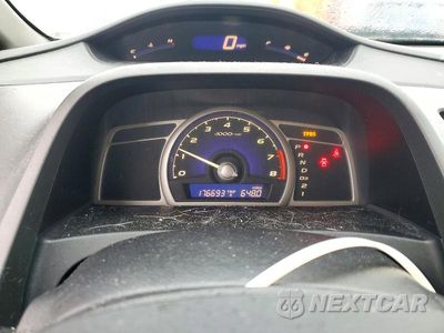 Zdjęcie 9 z 12 samochodu: 2010 HONDA CIVIC LX VIN:2HGFA1F57AH547135 - miniatura