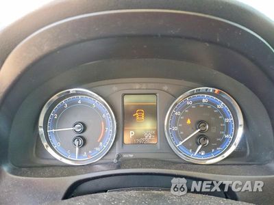 Zdjęcie 9 z 12 samochodu: 2018 TOYOTA COROLLA LE VIN:5YFBURHE8JP790656 - miniatura