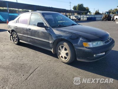 Czwarte zdjęcie samochodu z boku: 1997 HONDA ACCORD LX VIN:1HGCD5631VA230021 - miniatura