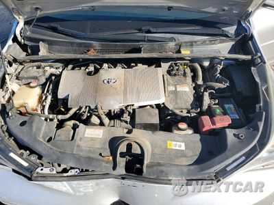 Zdjęcie 11 z 12 samochodu: 2016 TOYOTA PRIUS TWO VIN:JTDKBRFU8G3016277 - miniatura