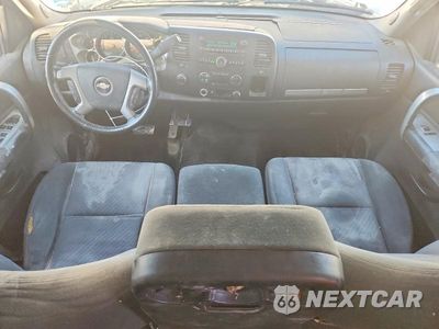 Zdjęcie 8 z 12 samochodu: 2009 CHEVROLET SILVERADO K1500 LT VIN:3GCEK23379G136104 - miniatura