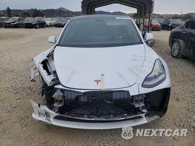 Piąte zdjęcie samochodu w środku: 2019 TESLA MODEL 3 VIN:5YJ3E1EA8KF474238 - miniatura