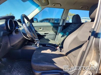 Zdjęcie 7 z 13 samochodu: 2013 KIA SOUL + VIN:KNDJT2A67D7577549 - miniatura