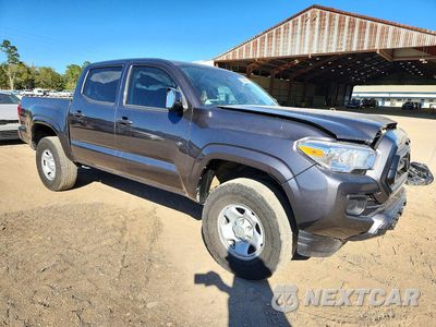 Czwarte zdjęcie samochodu z boku: 2023 TOYOTA TACOMA SR V6 VIN:3TYCZ5ANXPT141602 - miniatura