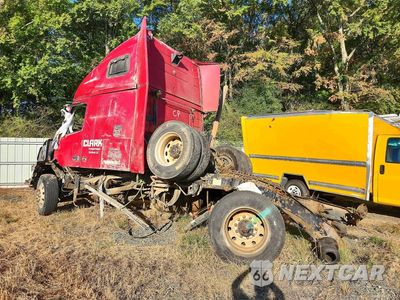 Drugie zdjęcie samochodu z przodu: 2009 VOLVO VN VNL VIN:4V4NC9TG59N496878 - miniatura