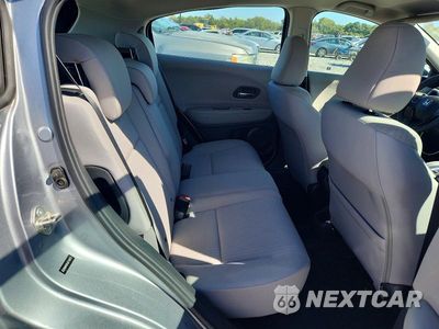 Zdjęcie 10 z 12 samochodu: 2018 HONDA HR-V LX VIN:3CZRU6H35JG718373 - miniatura