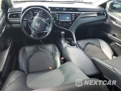 Zdjęcie 8 z 12 samochodu: 2018 TOYOTA CAMRY SE VIN:4T1B11HK4JU101212 - miniatura