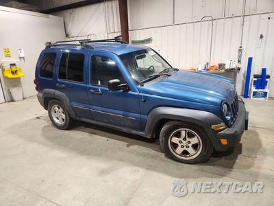 Czwarte zdjęcie samochodu z boku: 2006 JEEP LIBERTY SPORT VIN:1J4GL48K86W193601 - miniatura