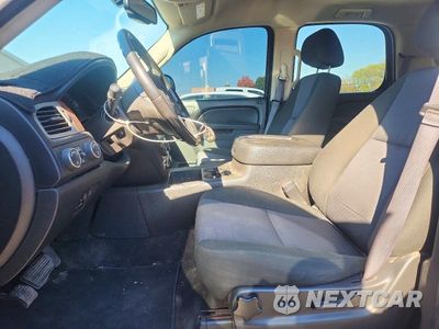 Zdjęcie 7 z 13 samochodu: 2013 CHEVROLET TAHOE K1500 LS VIN:1GNSKAE02DR367198 - miniatura