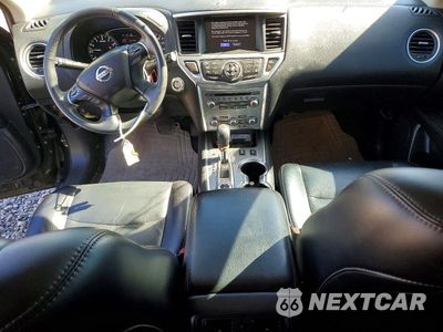 Zdjęcie 8 z 14 samochodu: 2018 NISSAN PATHFINDER SL VIN:5N1DR2MM3JC607764 - miniatura