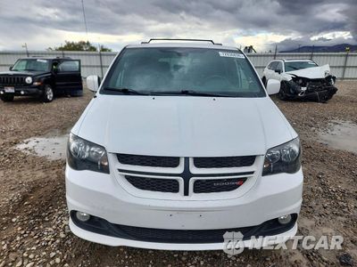 Piąte zdjęcie samochodu w środku: 2018 DODGE GRAND CARAVAN GT VIN:2C4RDGEG2JR239616 - miniatura