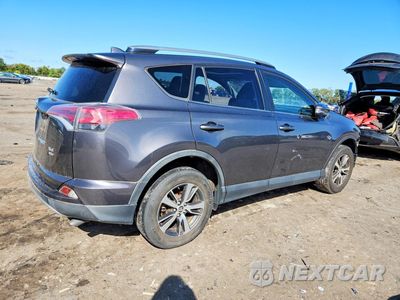 Trzecie zdjęcie samochodu z tyłu: 2017 TOYOTA RAV4 XLE VIN:JTMRFREV6HJ108353 - miniatura