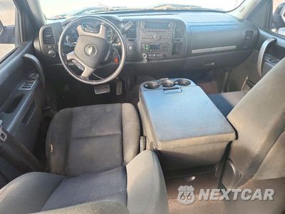 Zdjęcie 8 z 12 samochodu: 2013 CHEVROLET SILVERADO K1500 LT VIN:3GCPKSE70DG179779 - miniatura