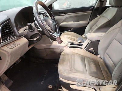 Zdjęcie 7 z 13 samochodu: 2017 HYUNDAI ELANTRA SE VIN:5NPD84LF3HH024714 - miniatura