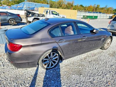 Trzecie zdjęcie samochodu z tyłu: 2011 BMW 535 XI VIN:WBAFU7C57BC876450 - miniatura