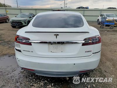 Zdjęcie 6 z 13 samochodu: 2015 TESLA MODEL S VIN:5YJSA1E42FF118651 - miniatura