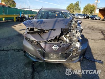 Piąte zdjęcie samochodu w środku: 2024 NISSAN LEAF S VIN:1N4AZ1BV9RC555099 - miniatura