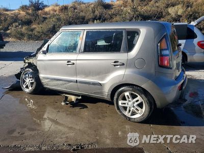 Drugie zdjęcie samochodu z przodu: 2011 KIA SOUL + VIN:KNDJT2A20B7277992 - miniatura