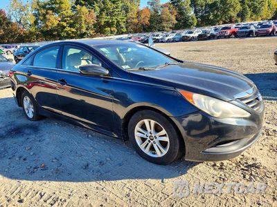 Czwarte zdjęcie samochodu z boku: 2014 HYUNDAI SONATA GLS VIN:5NPEB4AC6EH847745 - miniatura