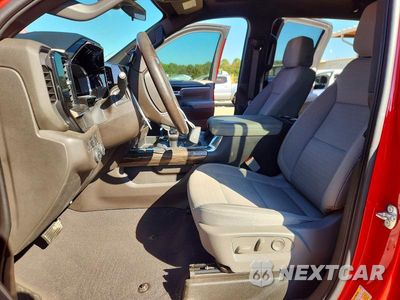 Zdjęcie 7 z 12 samochodu: 2023 CHEVROLET SILVERADO K1500 RST VIN:3GCUDEE87PG210862 - miniatura