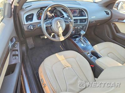 Zdjęcie 8 z 12 samochodu: 2015 AUDI A5 PREMIUM VIN:WAUCFAFH7FN010886 - miniatura