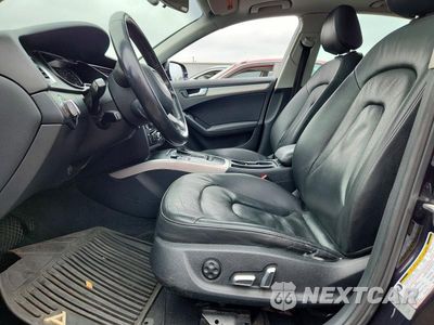 Zdjęcie 7 z 12 samochodu: 2013 AUDI A4 PREMIUM VIN:WAUBFAFL1DN032704 - miniatura