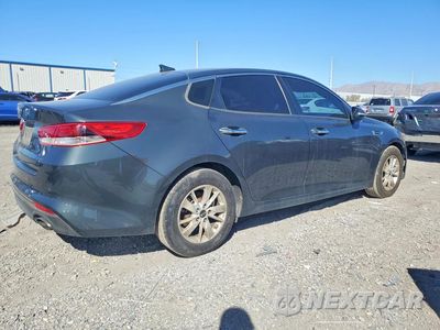 Trzecie zdjęcie samochodu z tyłu: 2016 KIA OPTIMA LX VIN:5XXGT4L3XGG120335 - miniatura