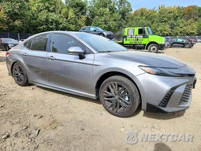 Czwarte zdjęcie samochodu z boku: 2026 TOYOTA CAMRY SE VIN:4T1DBADK6TU067935 - miniatura