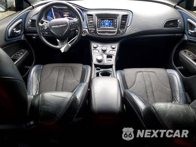 Zdjęcie 8 z 12 samochodu: 2015 CHRYSLER 200 S VIN:1C3CCCBB7FN566080 - miniatura
