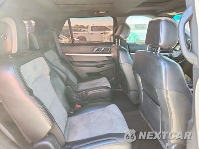 Zdjęcie 10 z 12 samochodu: 2017 FORD EXPLORER XLT VIN:1FM5K7D83HGA10626 - miniatura