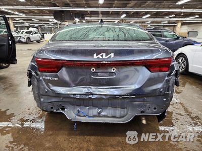 Zdjęcie 6 z 12 samochodu: 2024 KIA FORTE LXS VIN:3KPF24AD1RE774176 - miniatura
