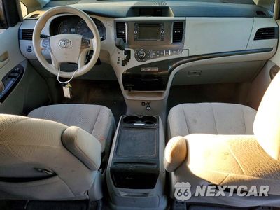 Zdjęcie 8 z 14 samochodu: 2013 TOYOTA SIENNA LE VIN:5TDKK3DC9DS337004 - miniatura