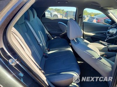 Zdjęcie 10 z 12 samochodu: 2023 HYUNDAI ELANTRA SEL VIN:5NPLM4AG9PH101541 - miniatura